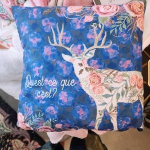 brand new 14×14 custom designed original talking heads deer floral throw pillow